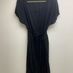 Short Sleeve Black Midi Dress